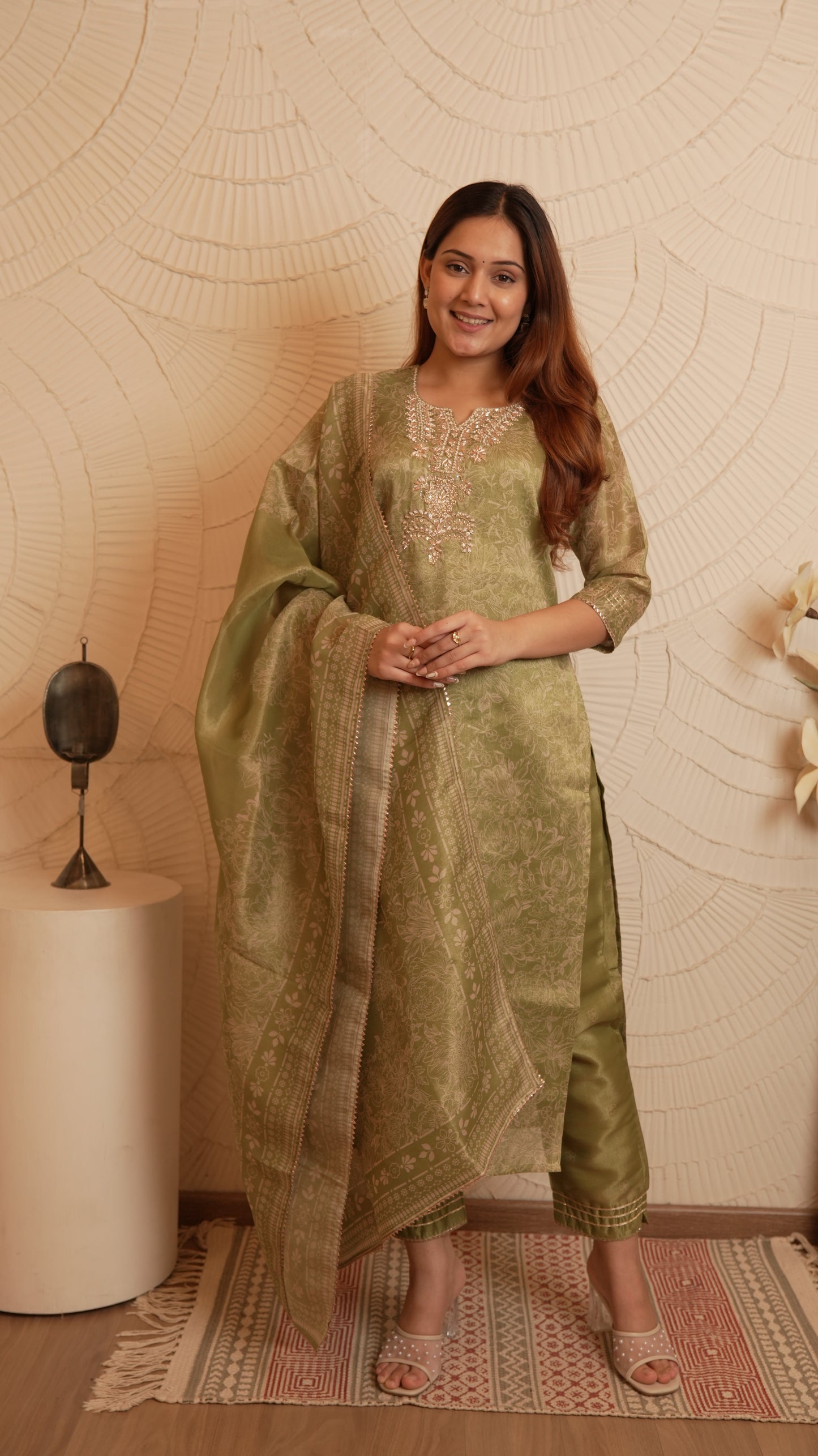 GREEN TISSUE SILK SET