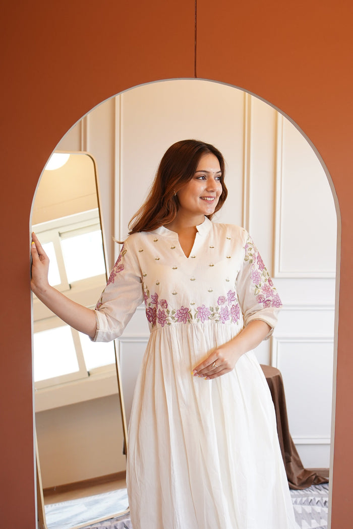 OFF WHITE MUL COTTON EMBROIDERED SET
